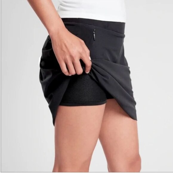 Athleta Soho Skort Black Exercise Walking Travel Errands Tennis Hiking Size 16 - Picture 1 of 8
